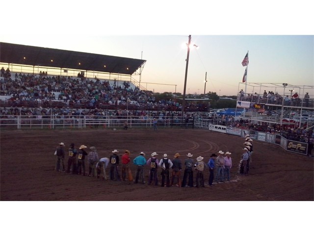 Bullriders line up 2015